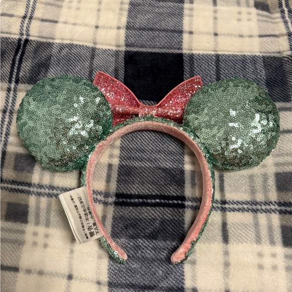 Disney Green and Pink Sequin Minnie Ears - Picture 2 of 2